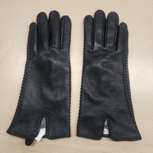 Black Leather Gloves